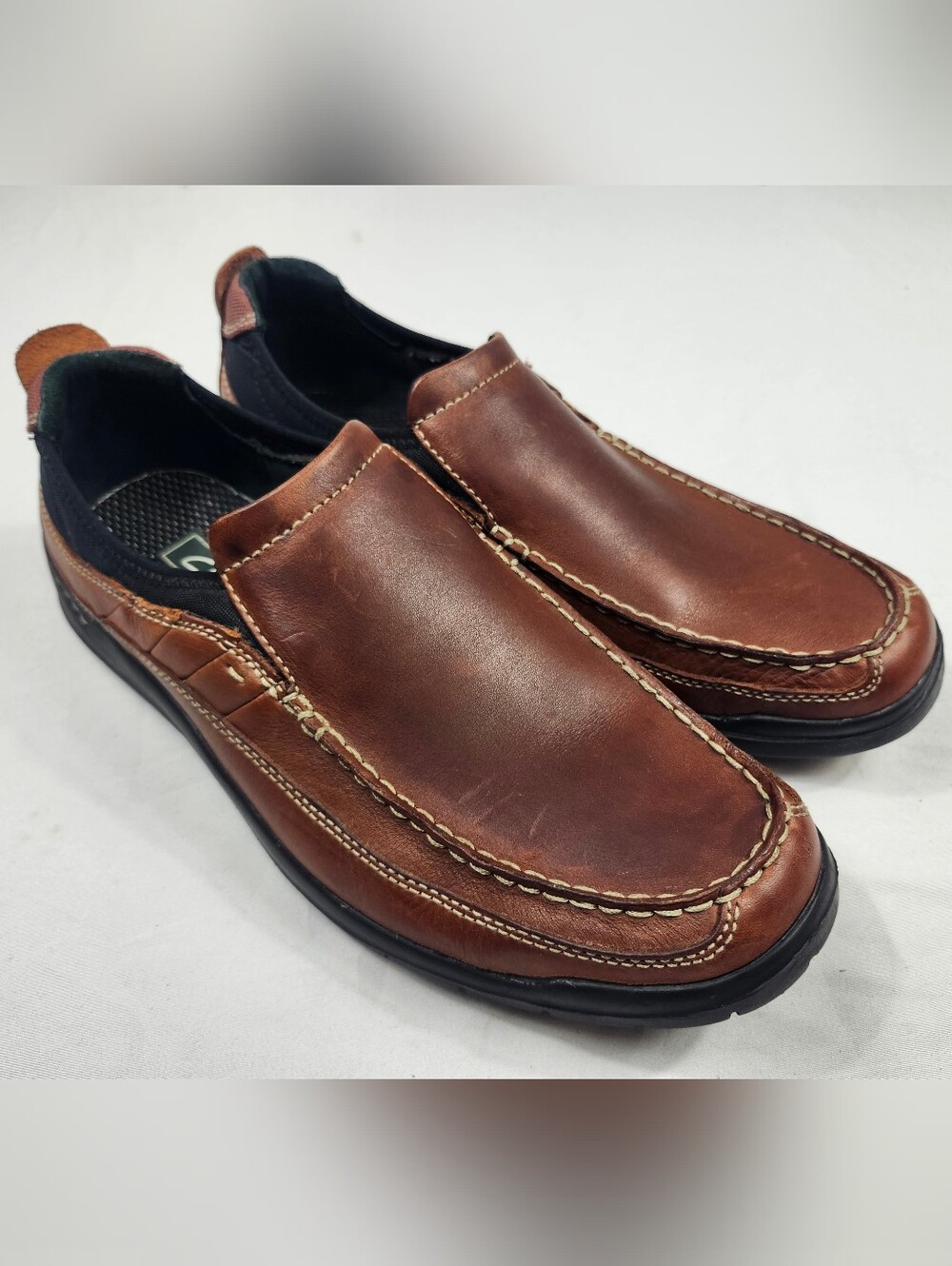 Clarks Men's 10.5 W Chestnut Brown Slip-On Leather Liteweight Loafers Shoes